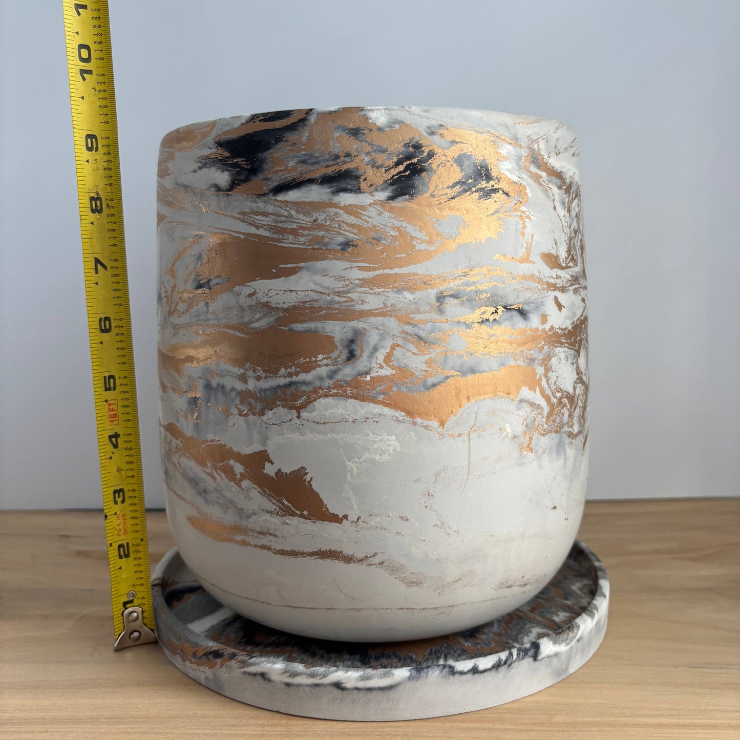 Luma - 7.5” Concrete Planter Pot