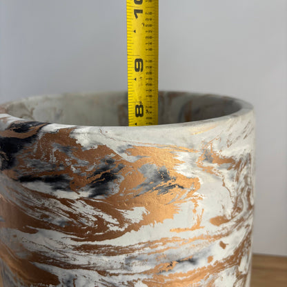 Luma - 7.5” Concrete Planter Pot