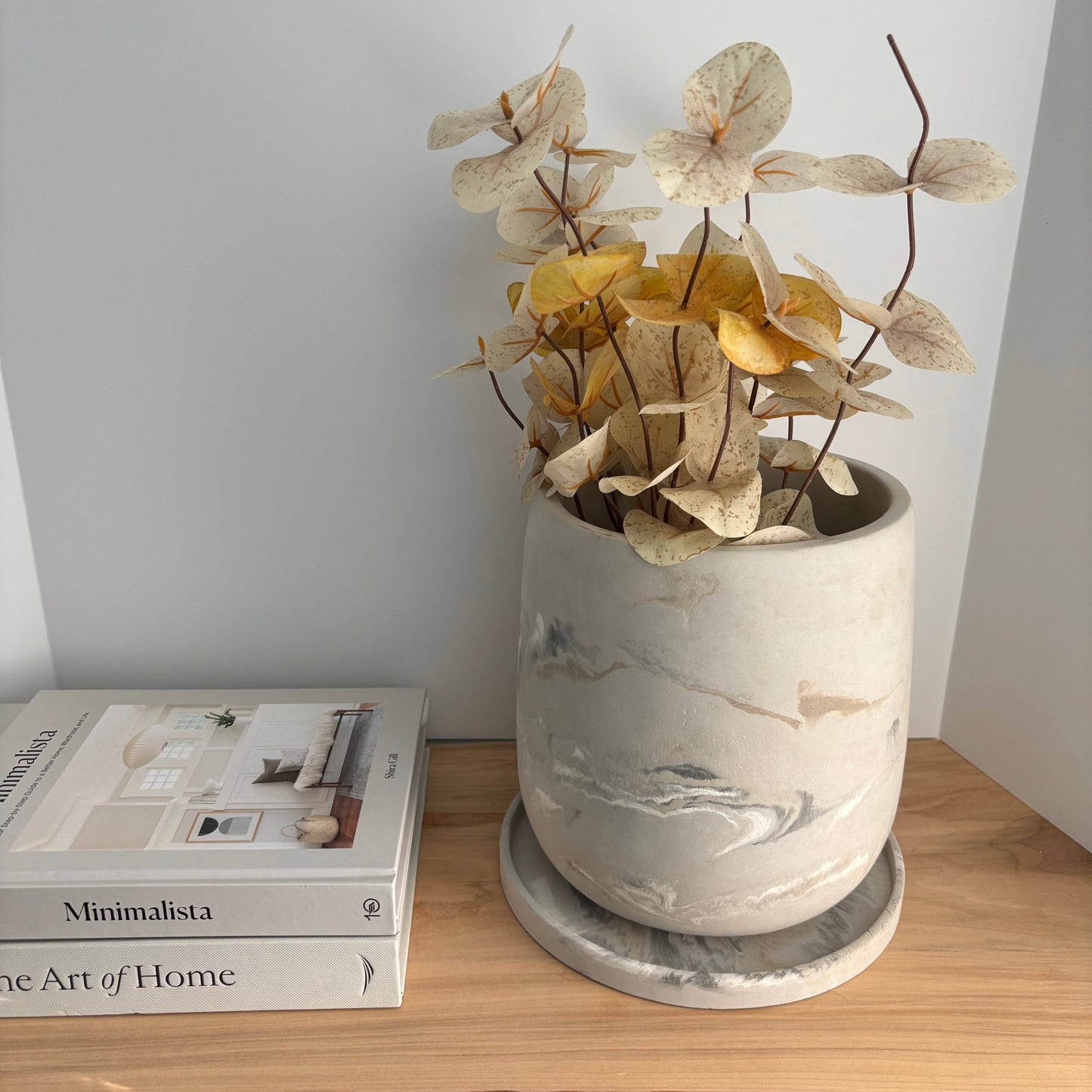 Luma - 7.5” Concrete Planter Pot