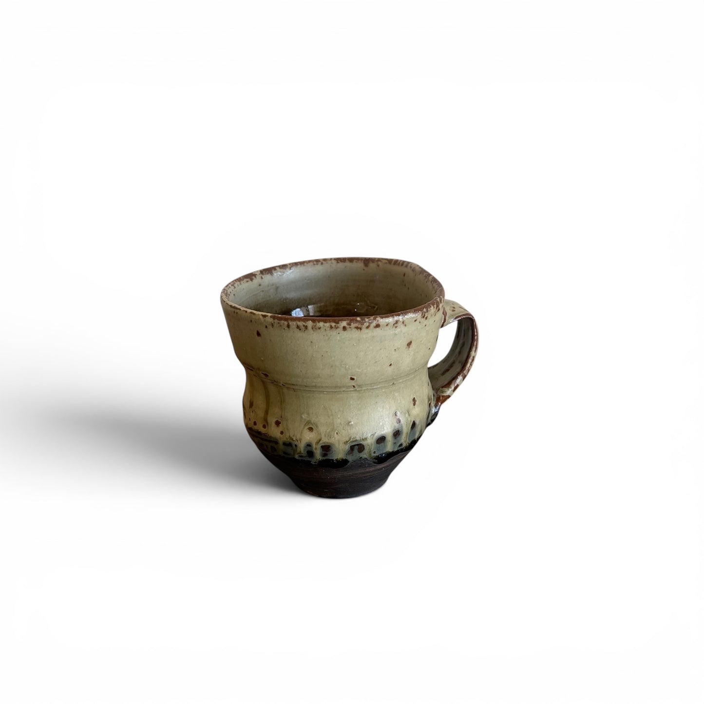 Grey Drip on Brown Cup